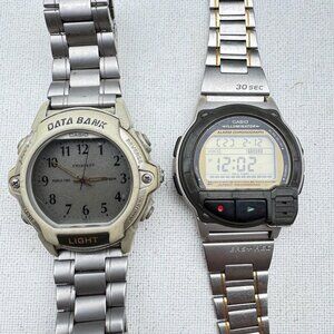 Lot of 2 Vintage Casio Digital Watches - Voice Memo A-V3 Casio ABX-24 Data Bank
